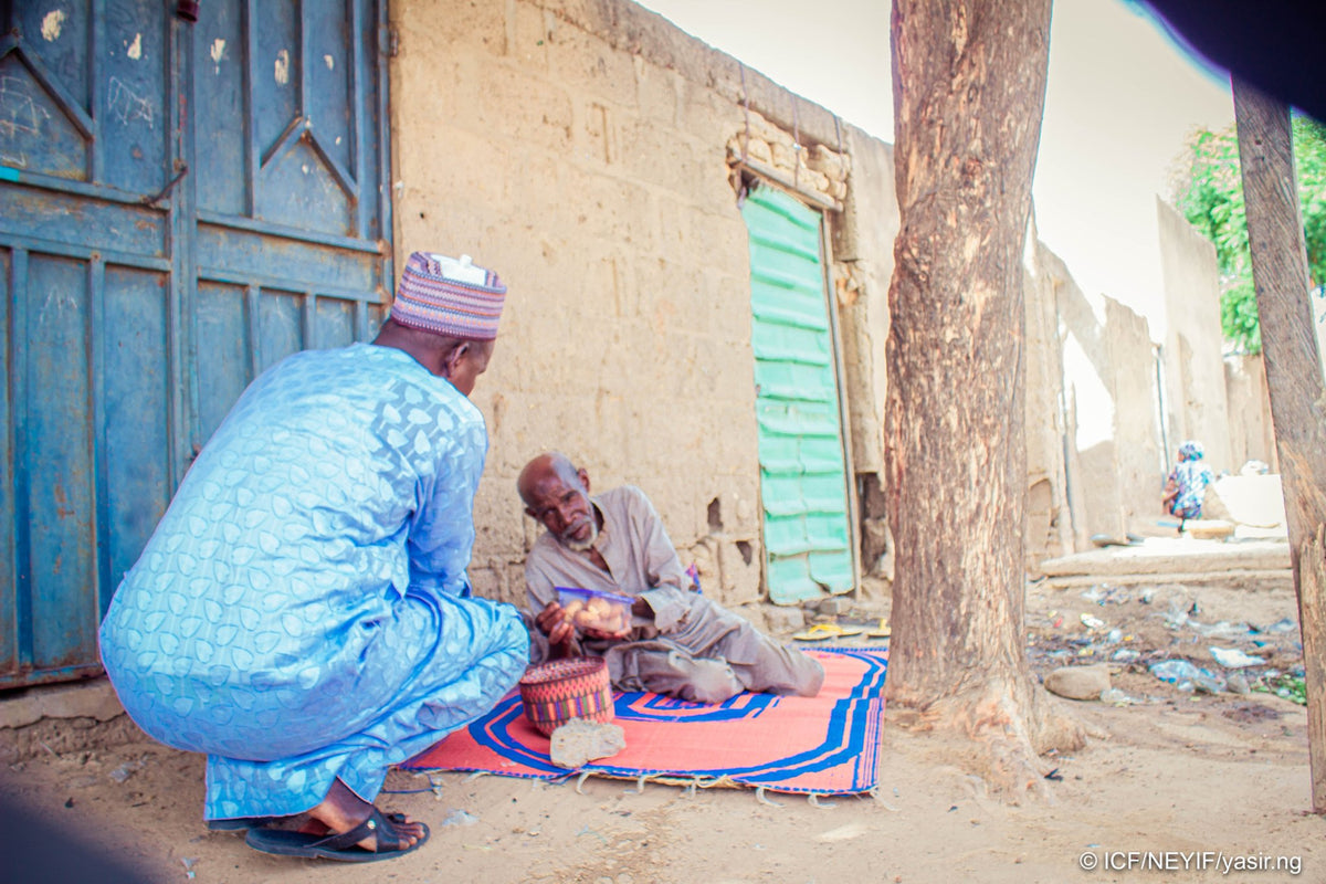 ナイジェリアのアイディルフィトリ ギフトボックス