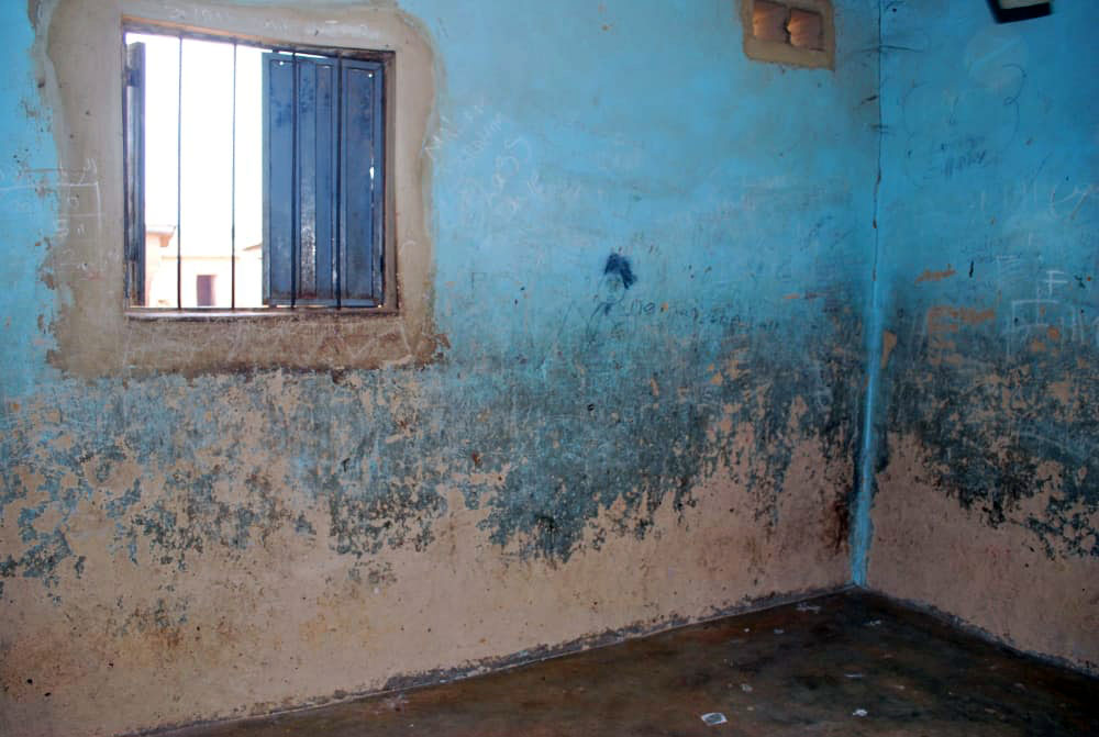 ナイジェリアで最初のワカフ神学校の改修工事