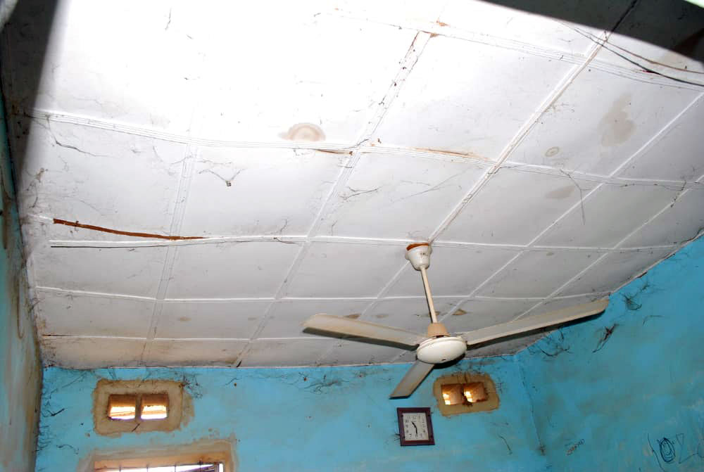 ナイジェリアで最初のワカフ神学校の改修工事