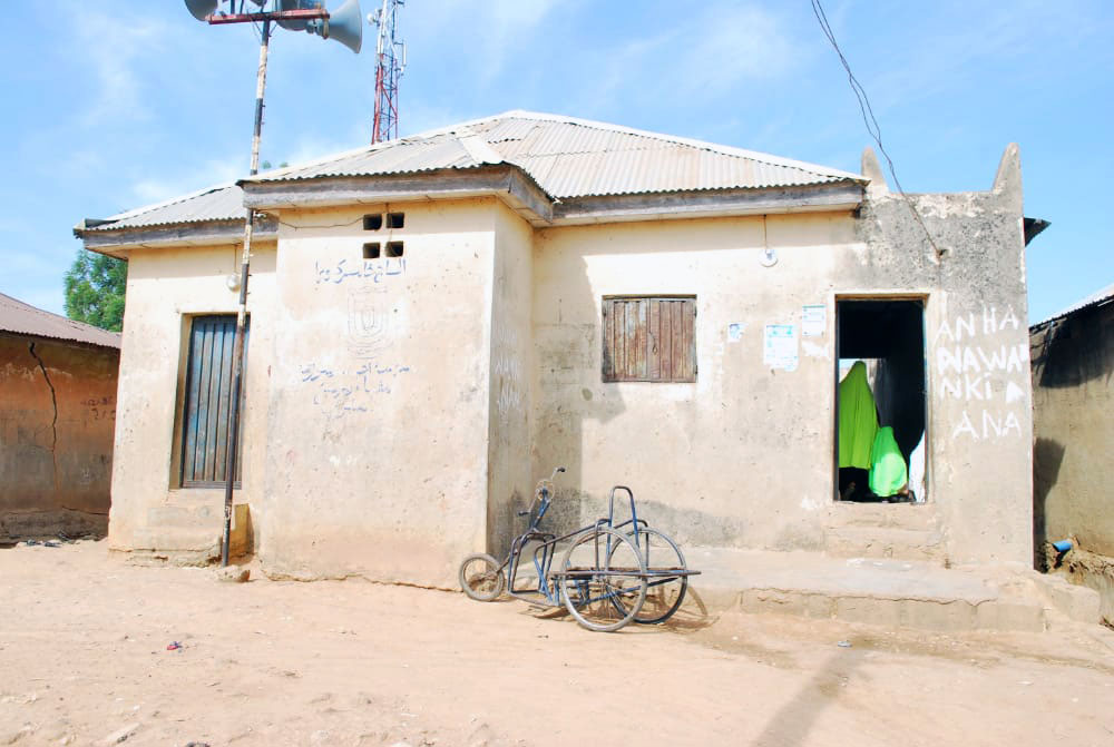 ナイジェリアで最初のワカフ神学校の改修工事