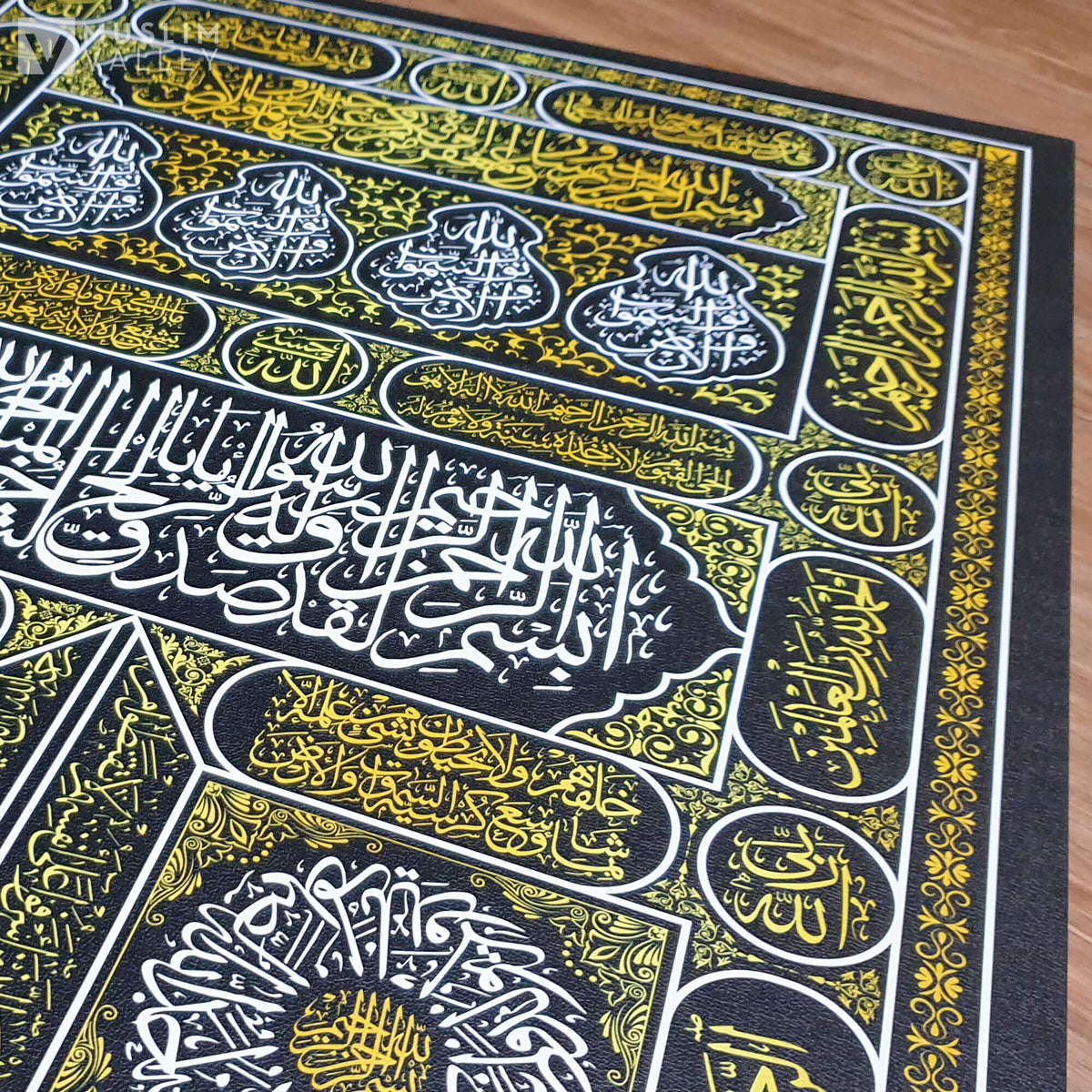 担架上のカーバ神殿の扉（大）